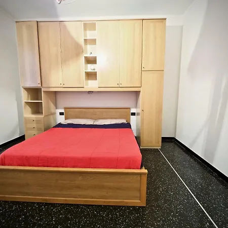 Comoda E Silenziosa Casa Capri Sopra Il Porto *
