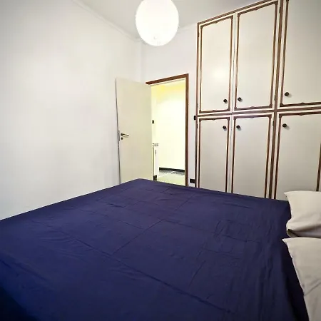 Comoda E Silenziosa Casa Capri Sopra Il Porto * Genova